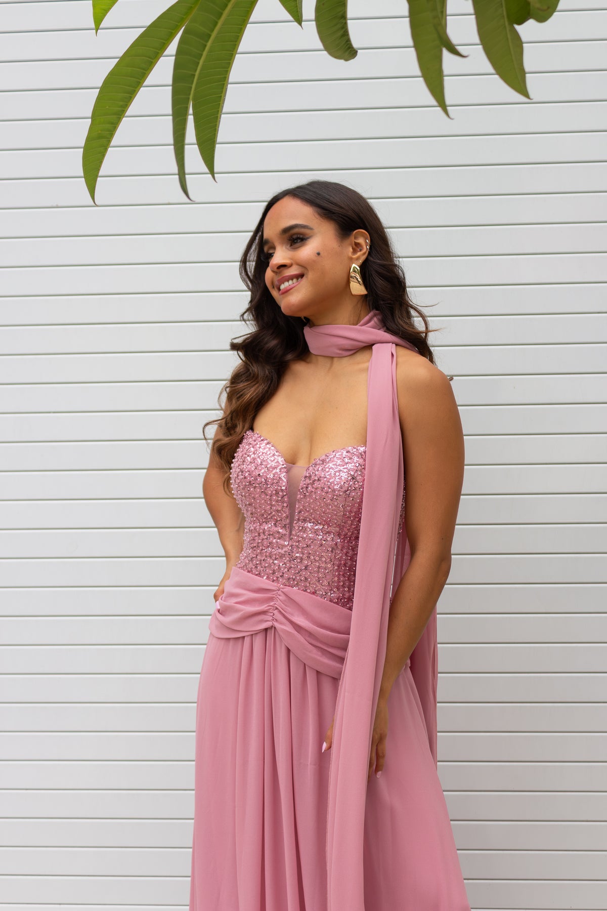 VESTIDO ROSA CORSET DE BRILLOS