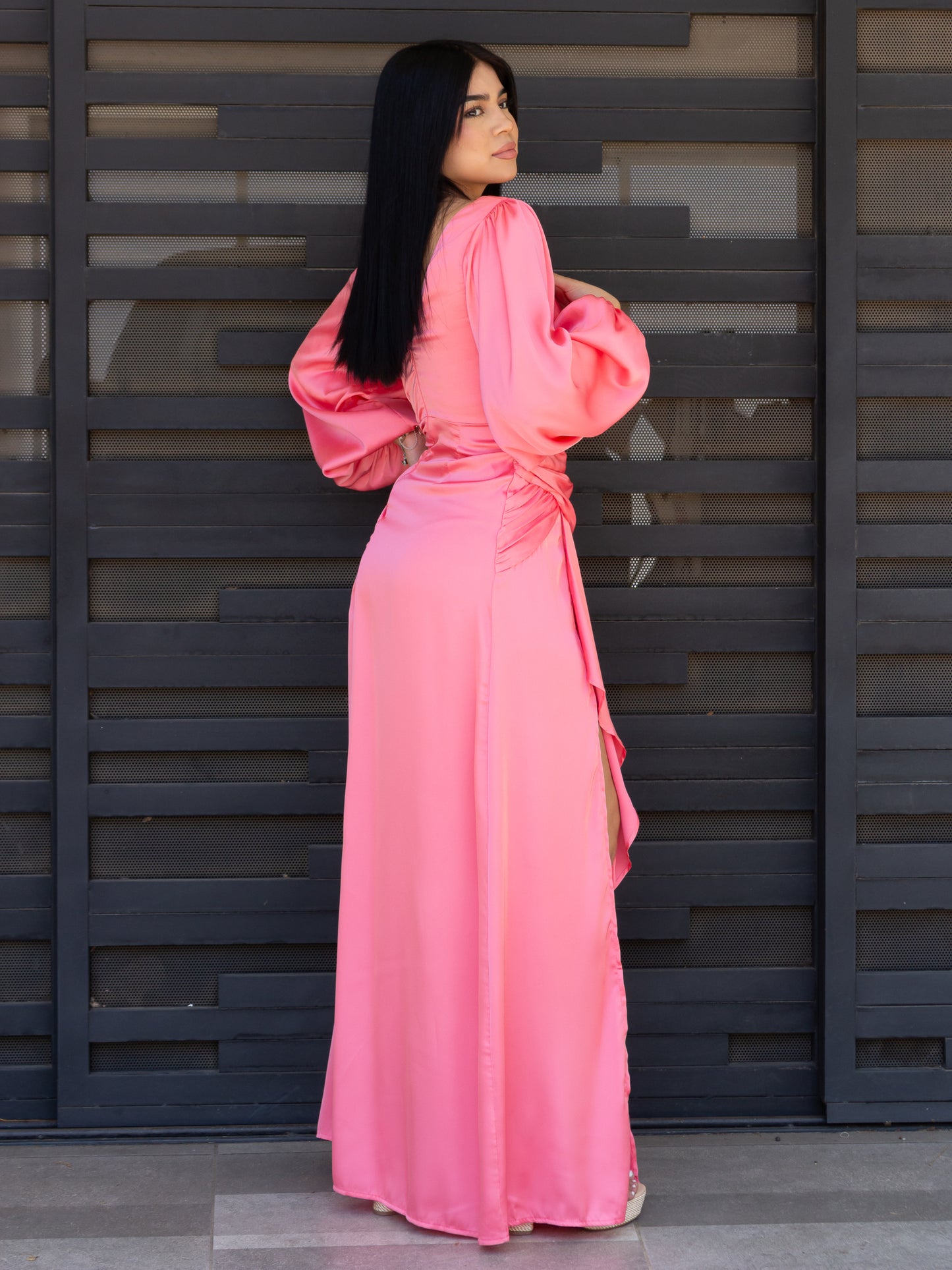 VESTIDO DE MANGAS CORAL