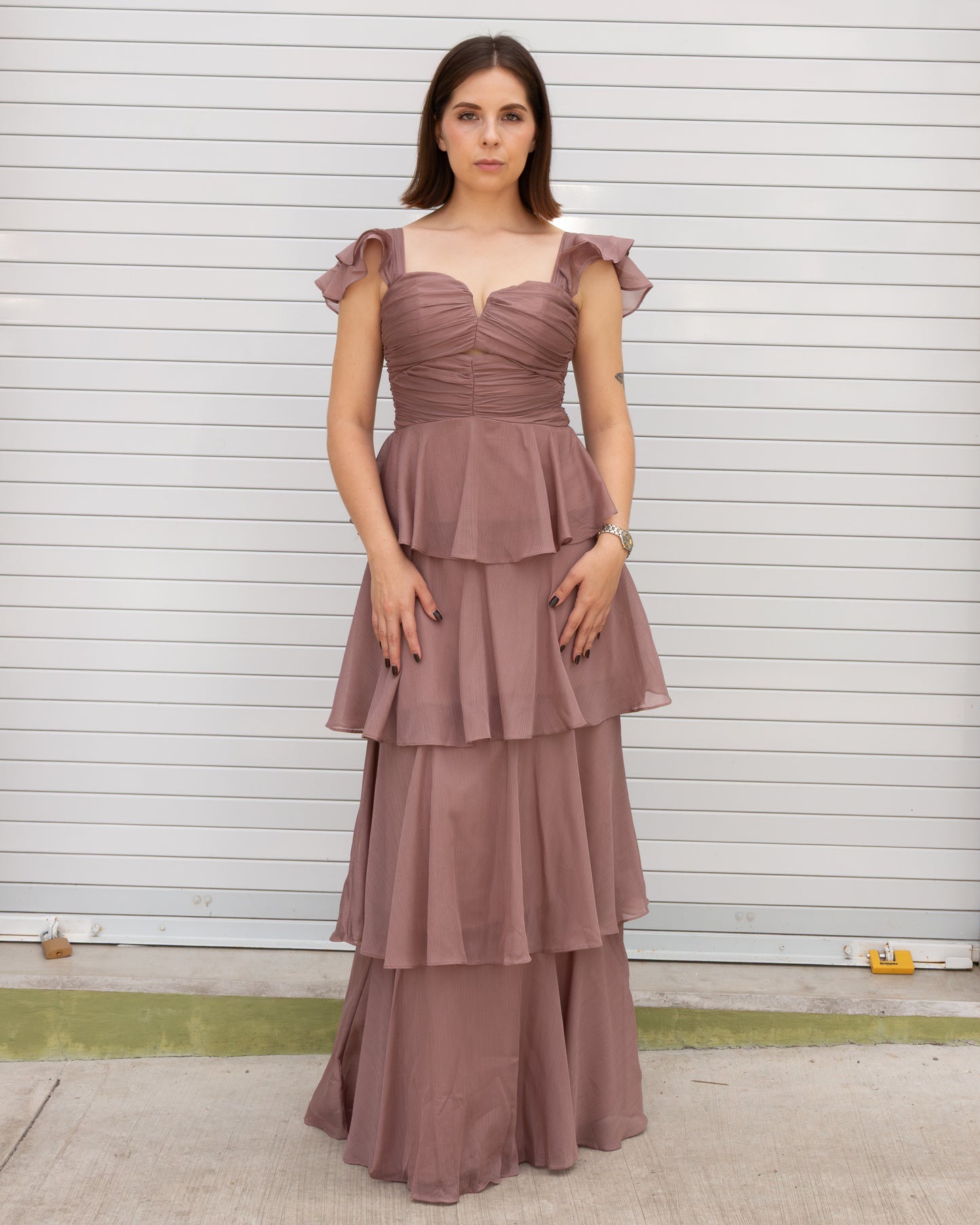 VESTIDO MAUVE CON CAPAS