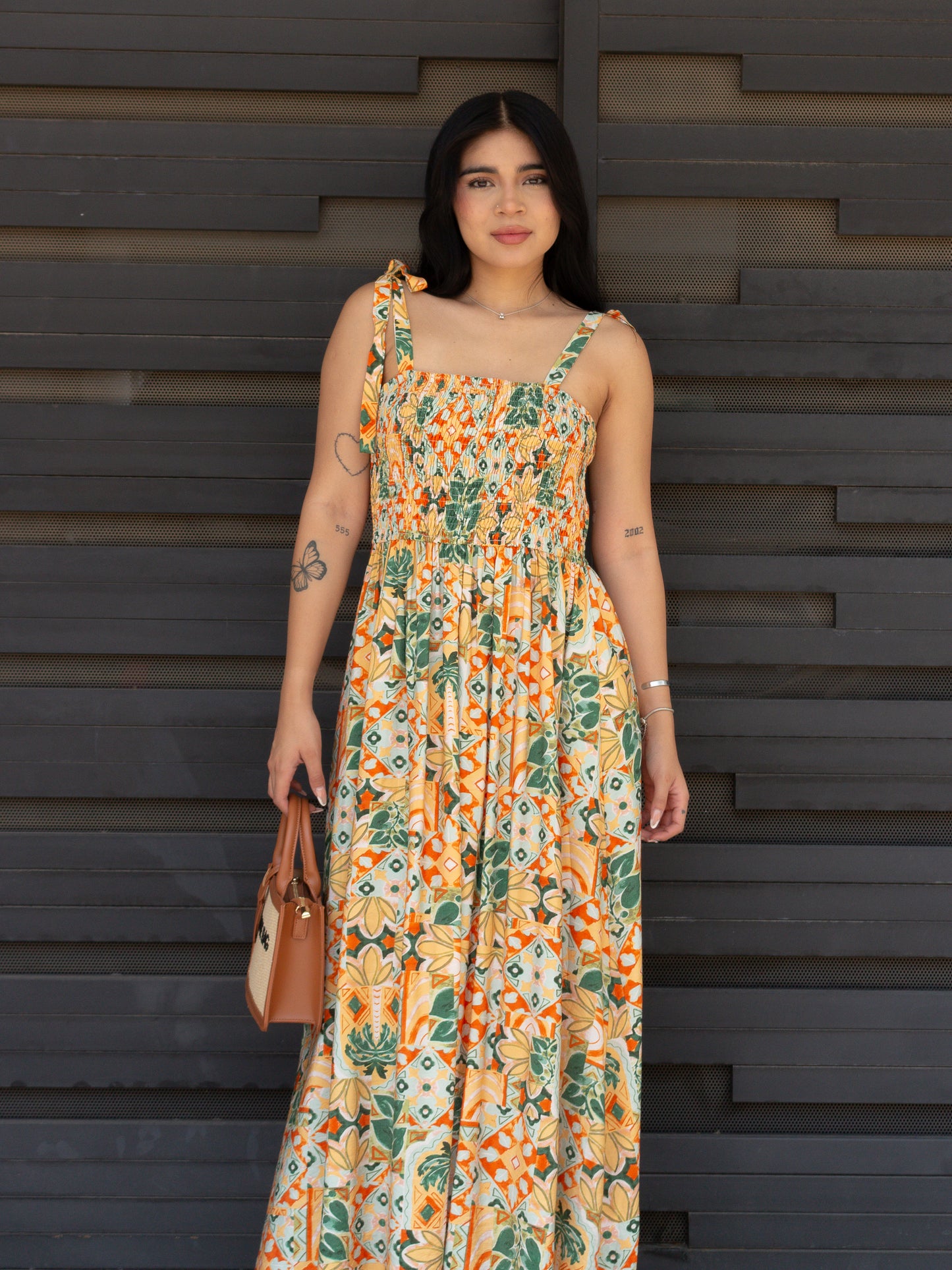 VESTIDO LARGO NARANJA MIDI CON RESORTE