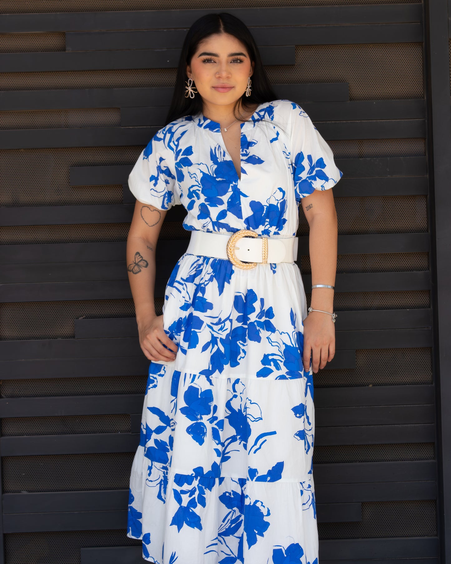 Vestido blanco hojas azules