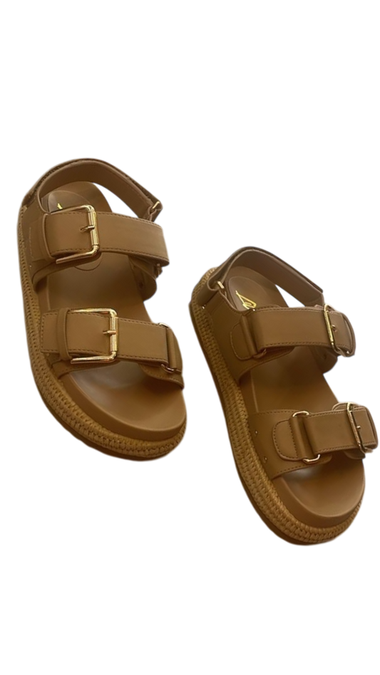 Sandalias camel dos correas