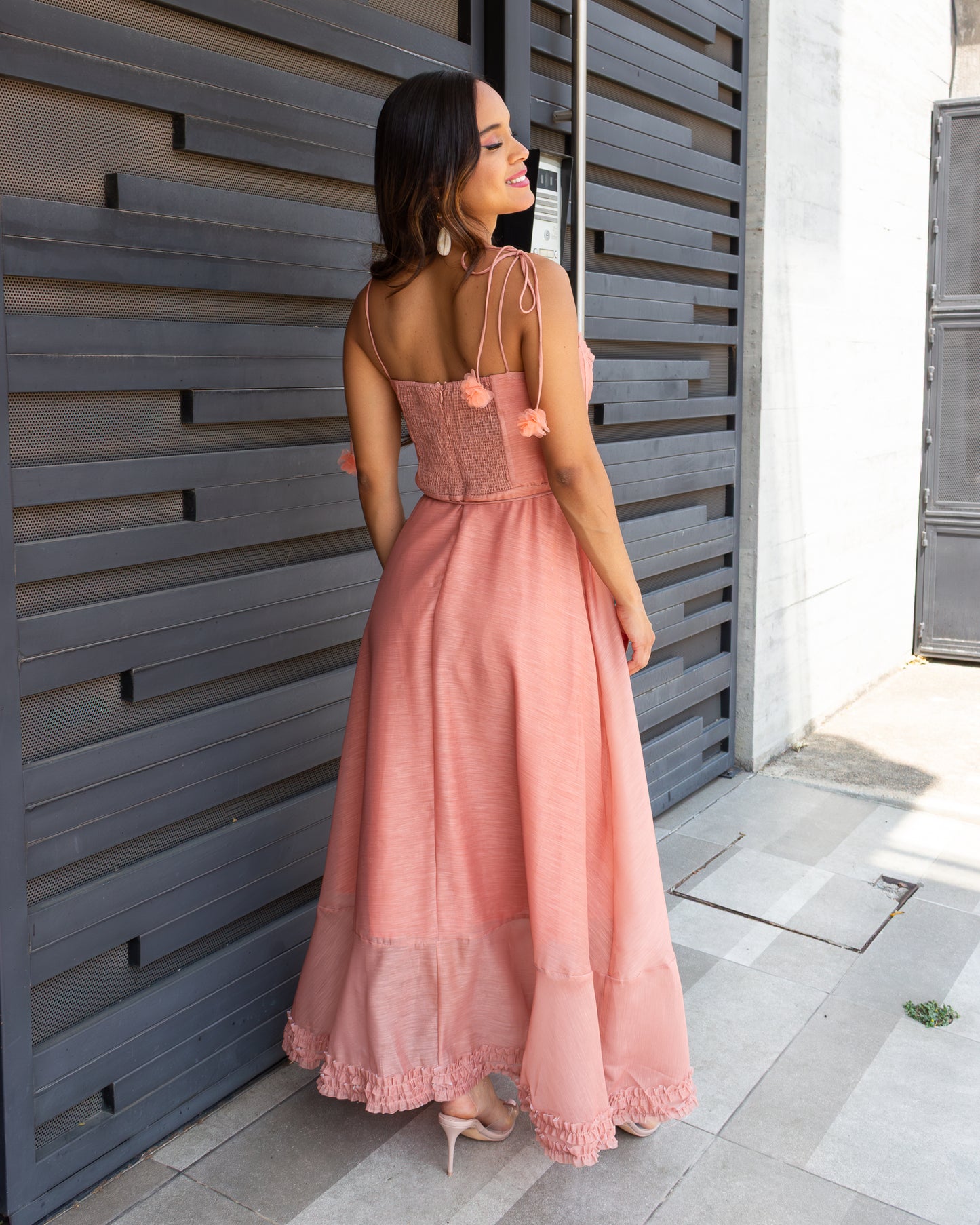 VESTIDO MAXI CORAL CON CORTE BUSTIER