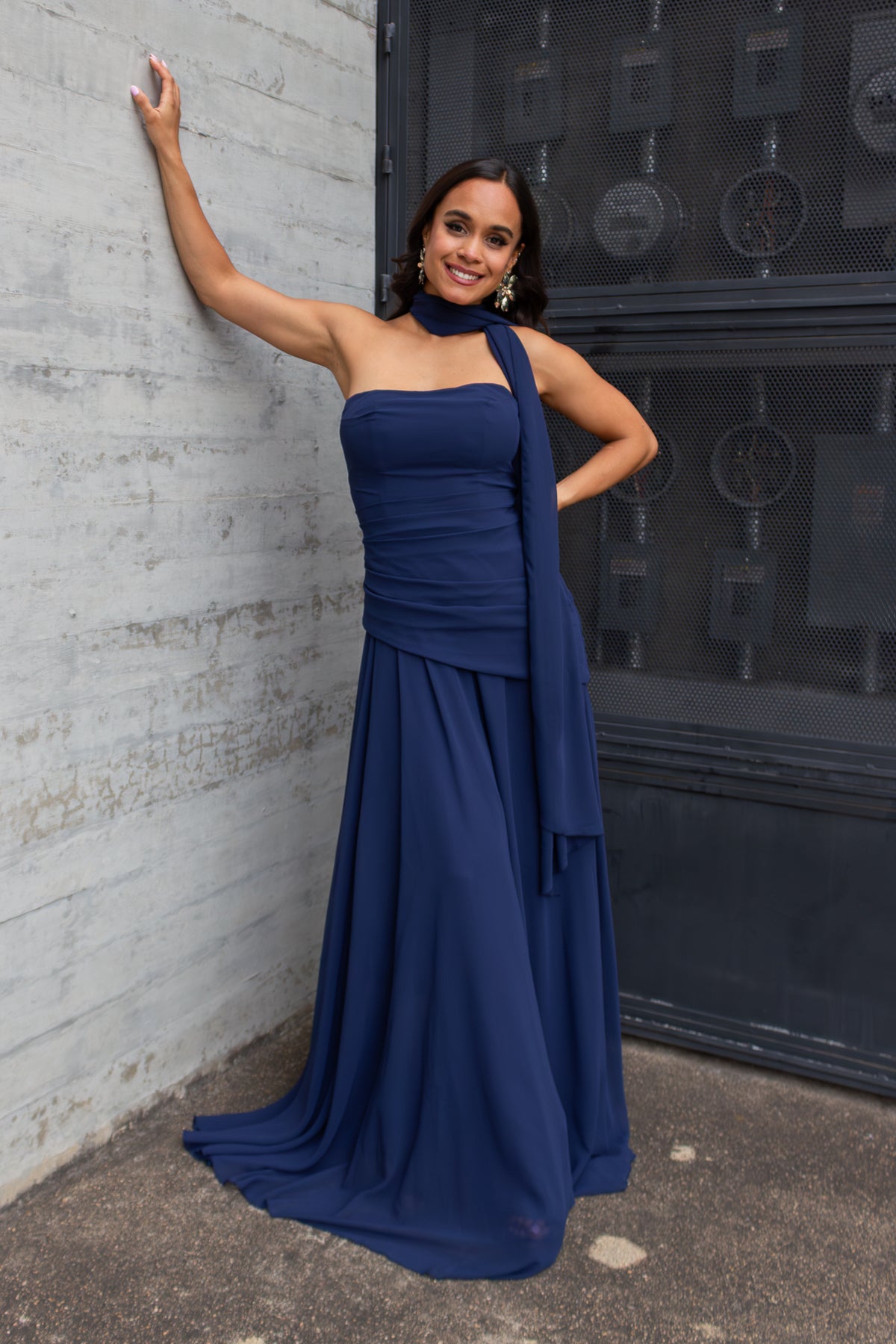 VESTIDO AZUL MARINO STRAPLESS