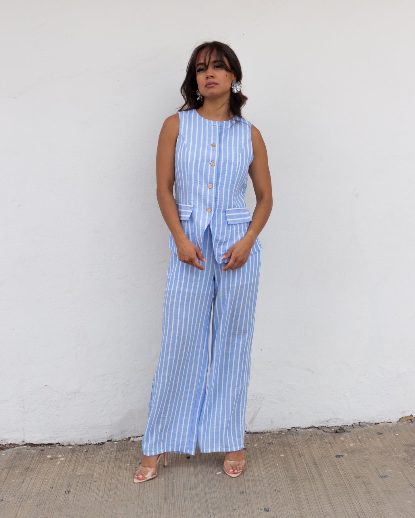 CONJUNTO DE RAYAS AZULES CHALECO