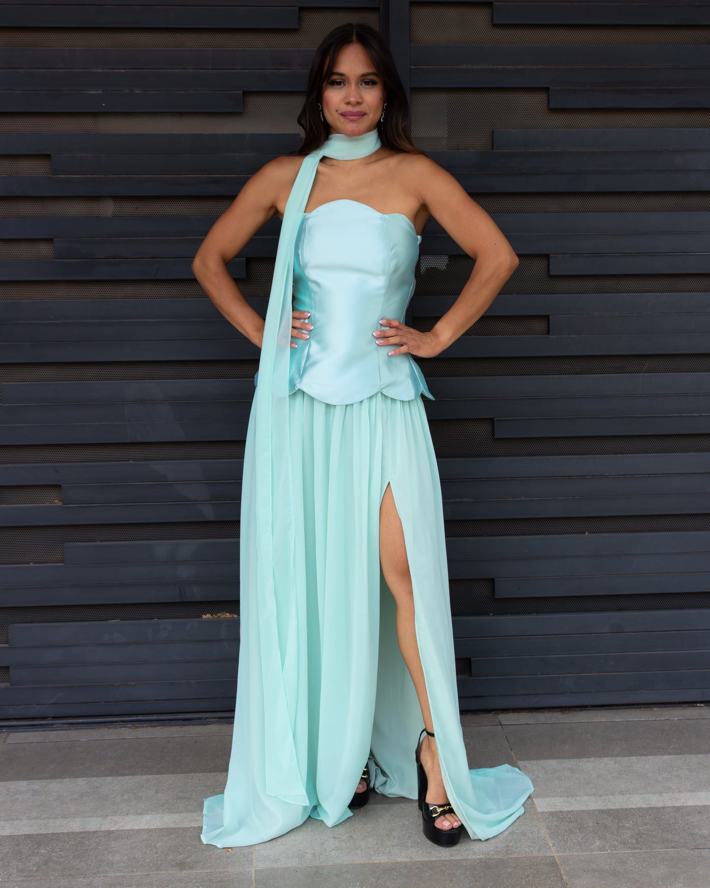VESTIDO MENTA CON TIRA