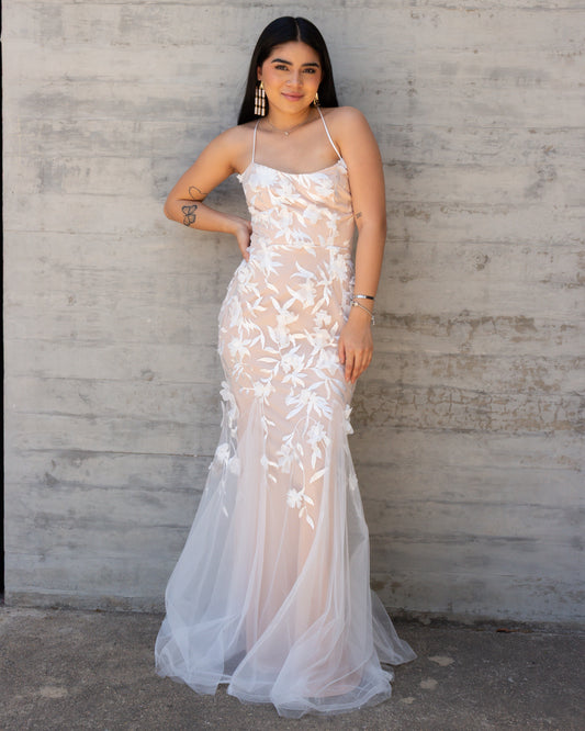 Vestido largo hojas blancas