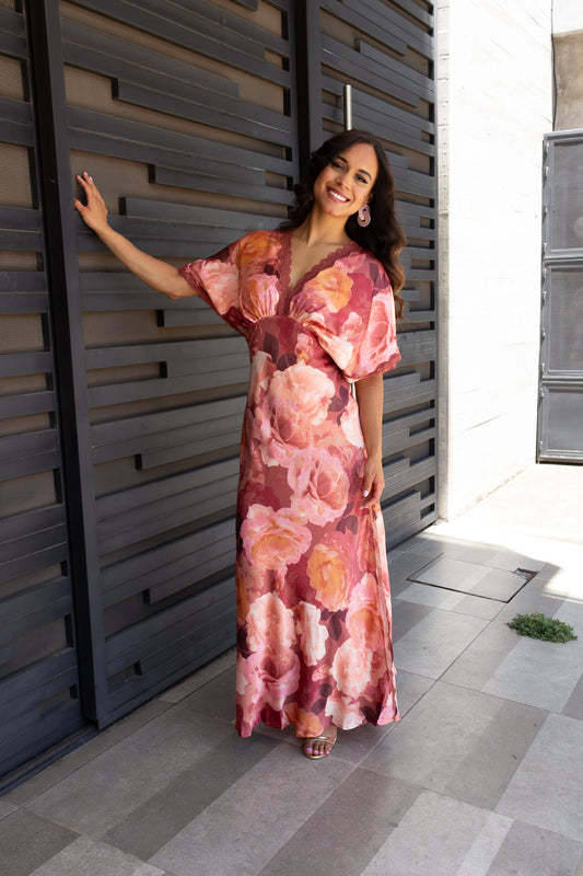 VESTIDO DE FLORES CORTE V